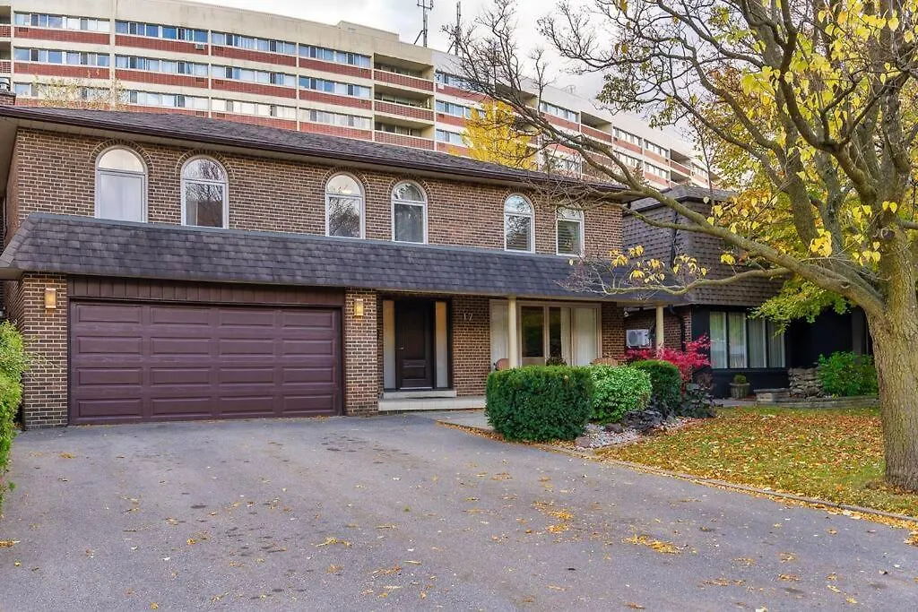 Bright And Spacious Room Close To Subway Toronto 0*,